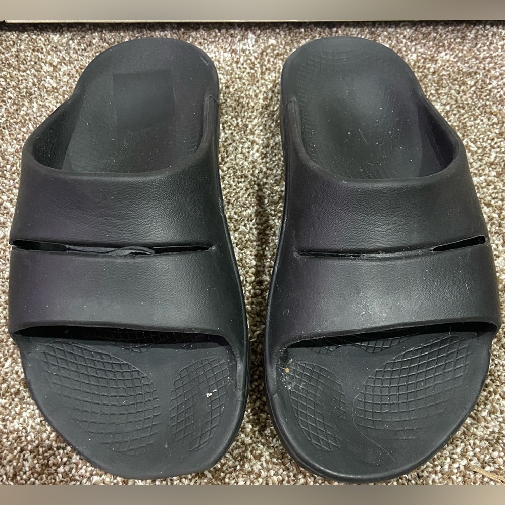 Oofos Ooahh Sport Slide Sandals Men's 5 Women's 7 Black Recovery Comfort